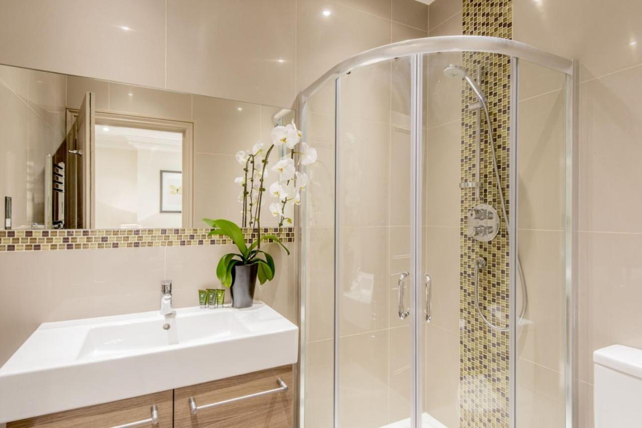 Chelsea - Draycott Place By Viridian Apartments Londen Buitenkant foto
