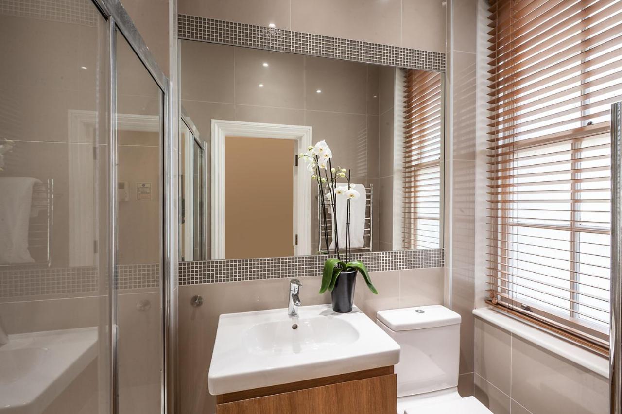 Chelsea - Draycott Place By Viridian Apartments Londen Buitenkant foto